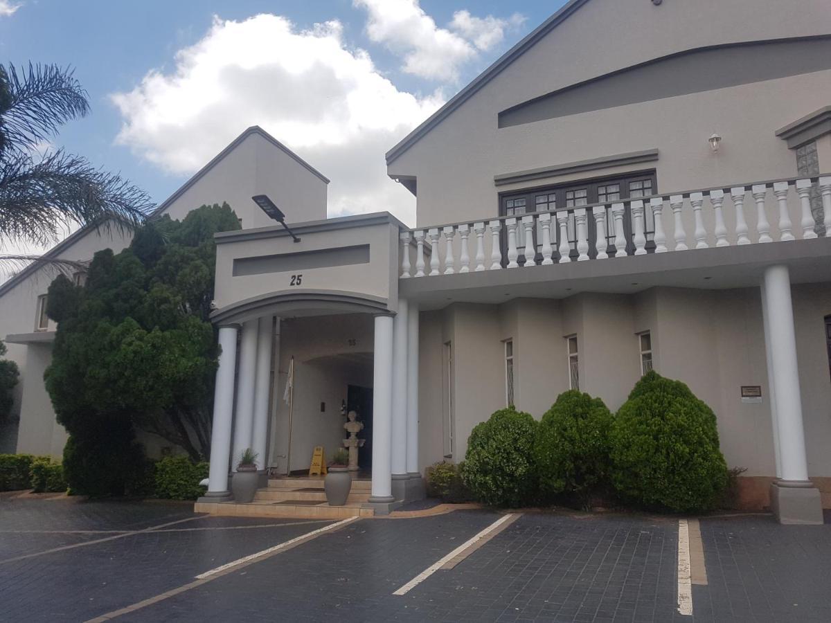 Cornerstone Guest Lodge Pretoria Exterior photo